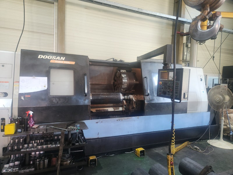 DOOSAN PUMA 400LB CNC lathe (2009) id11146